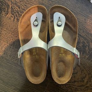 Birkenstock Gizeh Gunmetal Leather Sandal
